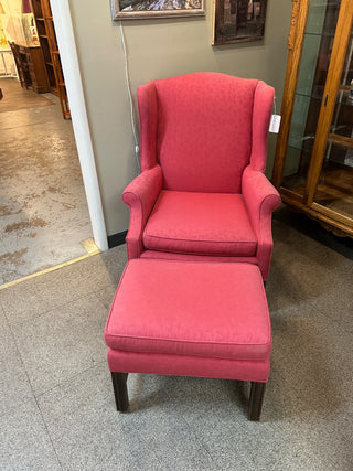 Upholstered Wingback Chair with Ottoman 30Wx31Dx41H