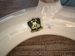 round bone China vase