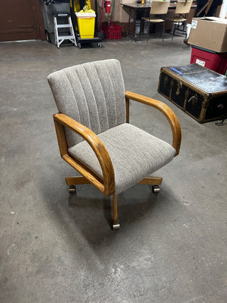 Set of 4 Chromcraft Swivel-tilt Oak Dining Chairs 23Wx23Dx32H