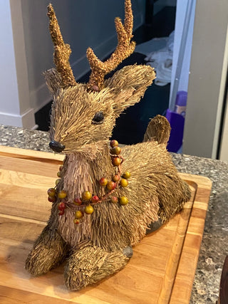 Straw Bristle Reindeer -