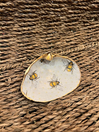 Clam Shell Trinket Dish - Bees
