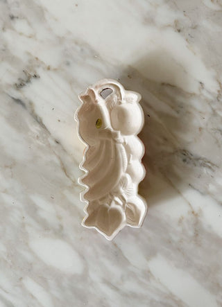 Ceramic Banana Fruit Bunch Wall Hanging