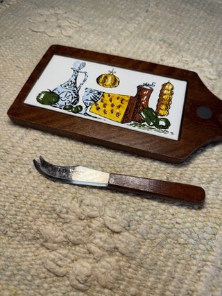 Wooden Cutting Board w/Ceramic Tile & Knife