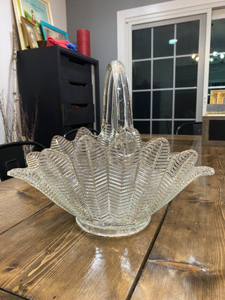 LE Smith Fern Glass Basket