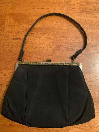 Vtg small purse with cloth strap-gt
