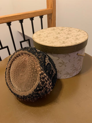 Henry A Hats of New York hat w/hat box (2pcs)