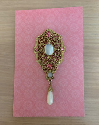 Brooch with faux pearls and pink stones-gt