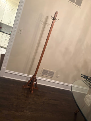 Oak coat tree