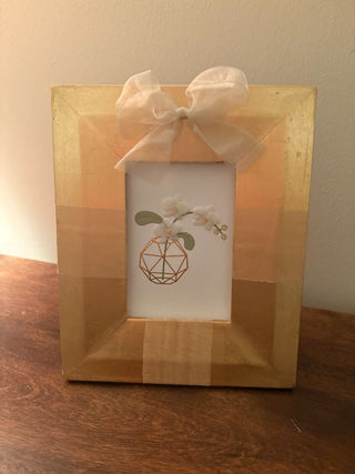 wooden frame w bow