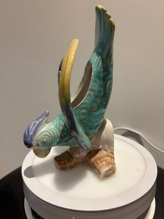 Vintage Morton Pottery cockatoo or parrot wall pocket planter #640