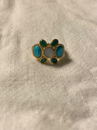 Multistone cocktail ring
