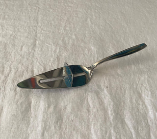 Vintage MCM metal 9” pie server with sliding crust support
