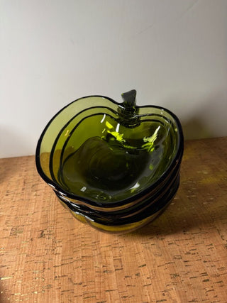 Hazel Atlas Green Glass Apple Shaped Bowls (S) 4 in set