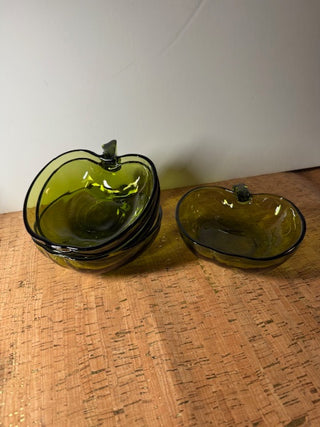 Hazel Atlas Green Glass Apple Shaped Bowls (S) 4 in set