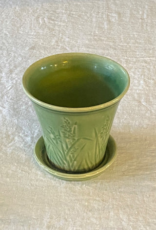 Vintage ceramic planter pot with attached saucer