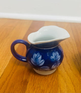Vintage Designpac Leaf Pattern Sugar and Creamer set