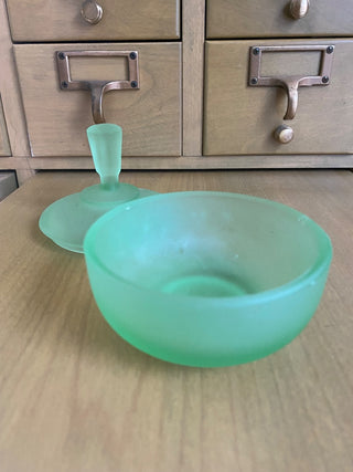 Green Frosted Trinket Dish w/Lid