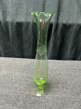 Green bud vase-flower