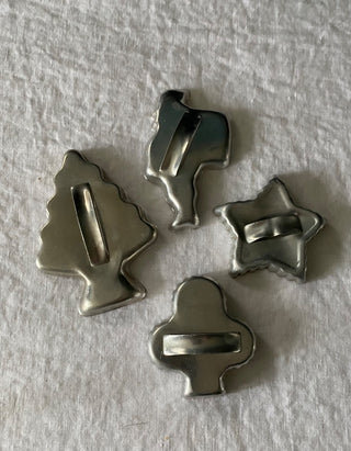 Vintage metal cookie cutters (set of 4)