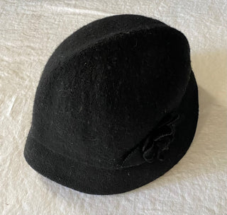 Vintage wool cloche hat with flower