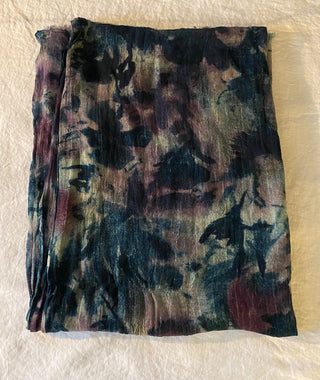 1990s fair trade wool tie dyed scarf 30x80”