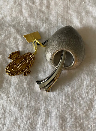 Vintage mushroom brooch