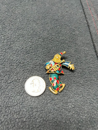 Red/green jester pin