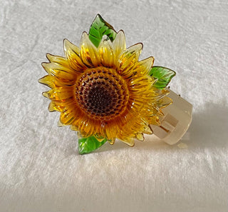 Vintage sunflower night light