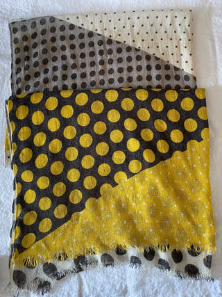 Vintage yellow circles wool pashmina 36x72”