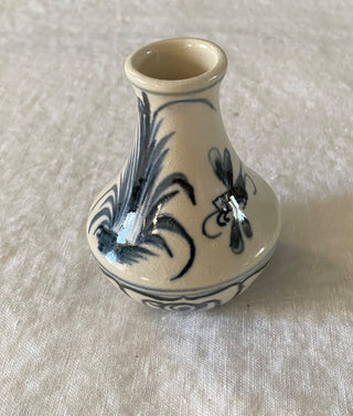 Vintage ceramic Vietnamese sake vase FIRM