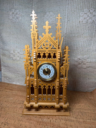 Wooden Scroll Saw Clock - not functioning AS IS