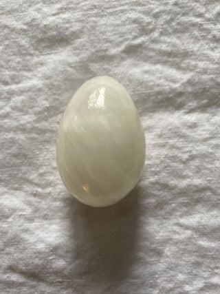 Vintage quartz egg