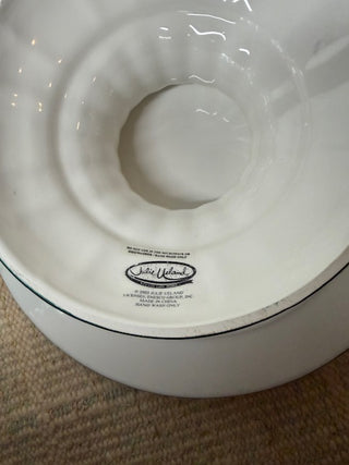 Holiday Cake Plate by Julie Ueland