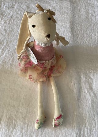 Bunny Boulevard stuffed fabric Easter bunny with original tag