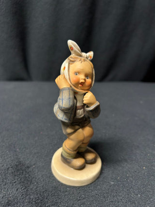 Hummel-Boy with a Toothache