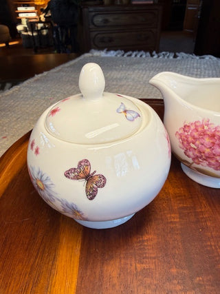 Grace's Teaware Creamer & Sugar Bowl w/Lid Set