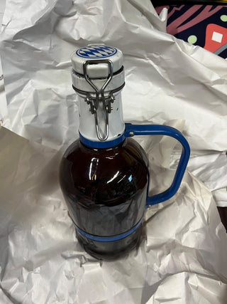 Vtg Bavarian 2L Bier growler Price is Firm