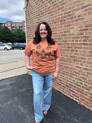 Flirty Fun Jack O Lantern Graphic Tee - XL