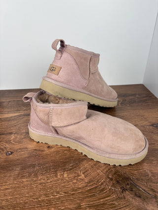 Ugg Classic Ultra Mini Sheepskin Pink Ladies Size 8 Boots (New)