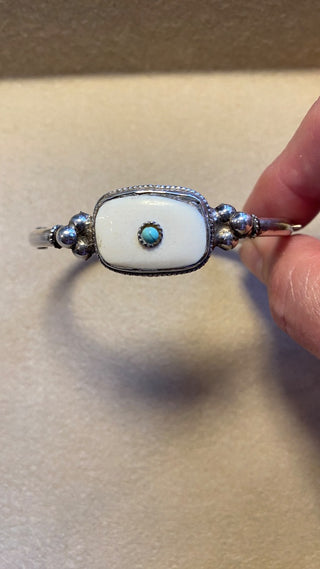 Silver turquoise/bone bracelet