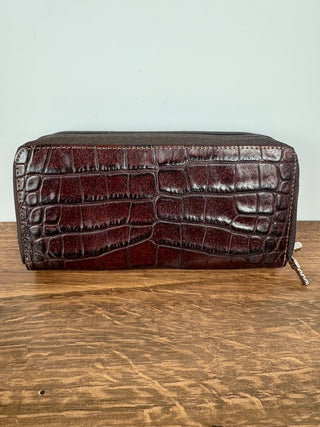 Jack George’s Alligator Embossed Leather Double Zip Around Ladies Wallet (New in Box)