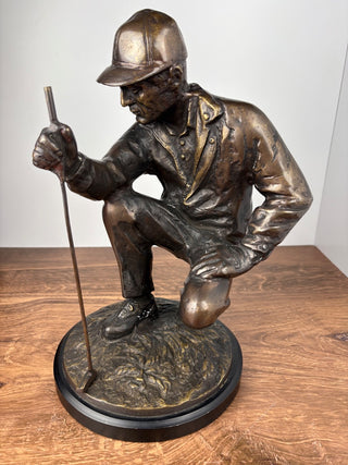 Bronze Kneeling Golfer Sculpture