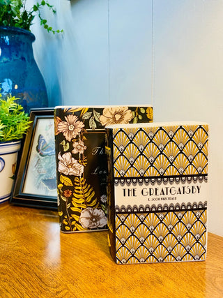 T&L Book Vase
