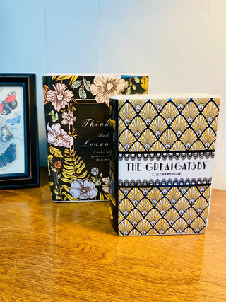 T&L Book Vase
