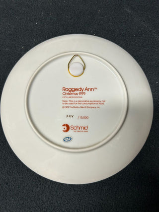 Raggedy Ann Christmas Plate 1979