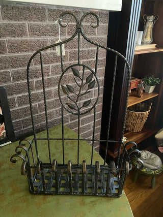 Wrought Iron Wall Planter-FIRM