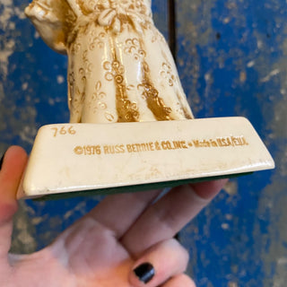 Vintage 1976 Russ Berrie World’s Best Mother Figurine