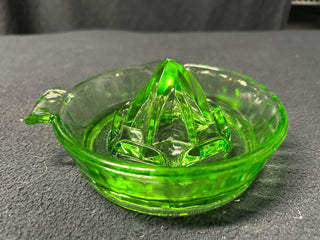 Green Anchor Hocking-Juicer
