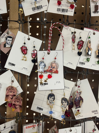 A - HM Betty White Earrings Enamel-New