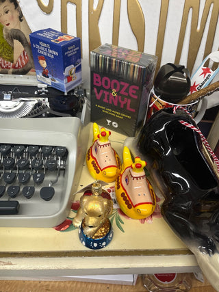 Beatles Yellow Sub S & P Shaker Set - New